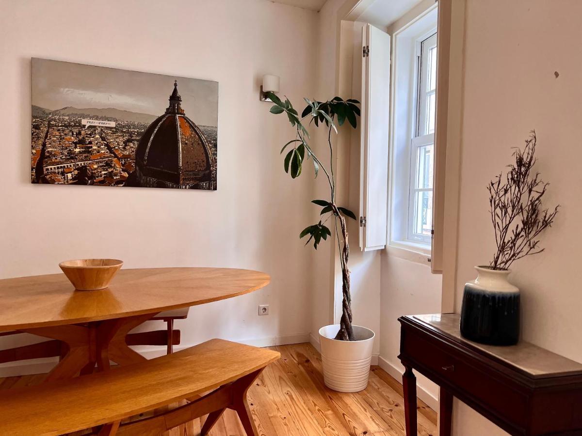 Bright And Sunny Apartment Lisboa Exteriör bild