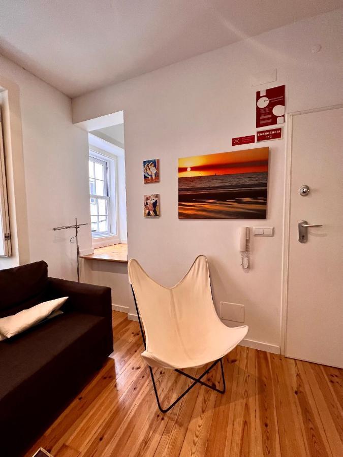 Bright And Sunny Apartment Lisboa Exteriör bild