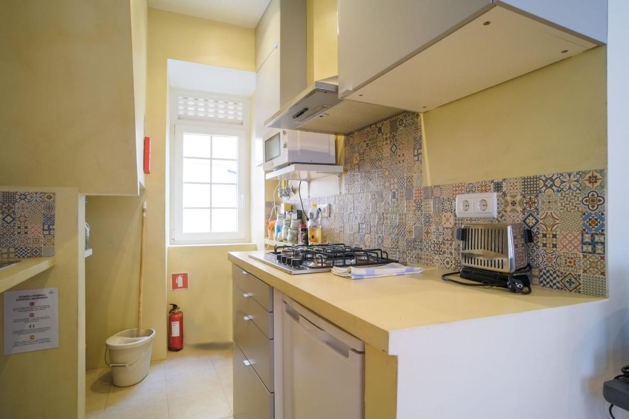 Bright And Sunny Apartment Lisboa Exteriör bild
